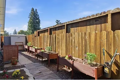 17881 Los Alamos Dr, Saratoga, CA 95070 - Photo 46