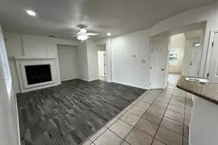 5700 Gold Poppy Way, Elk Grove, CA 95757 - Photo 8