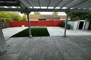 5700 Gold Poppy Way, Elk Grove, CA 95757 - Photo 16