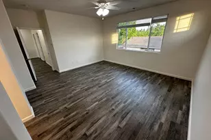 5700 Gold Poppy Way, Elk Grove, CA 95757 - Photo 32