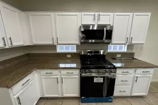 5700 Gold Poppy Way, Elk Grove, CA 95757 - Photo 10