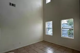 5700 Gold Poppy Way, Elk Grove, CA 95757 - Photo 4