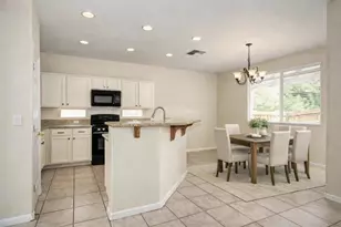 5700 Gold Poppy Way, Elk Grove, CA 95757 - Photo 4