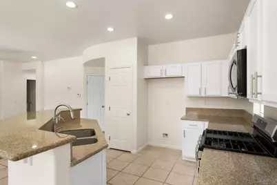 5700 Gold Poppy Way, Elk Grove, CA 95757 - Photo 24
