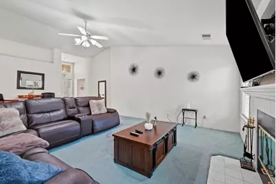 3882 Pintail Ct, Merced, CA 95340 - Photo 6