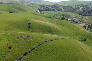 3463 Calaveras Rd, Milpitas, CA 95035 - Photo 10