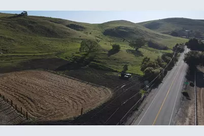 3463 Calaveras Rd, Milpitas, CA 95035 - Photo 14