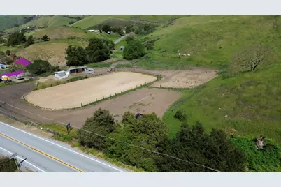 3463 Calaveras Rd, Milpitas, CA 95035 - Photo 4