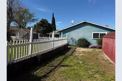 45170 Crown Ave, King City, CA 93930 - Photo 4