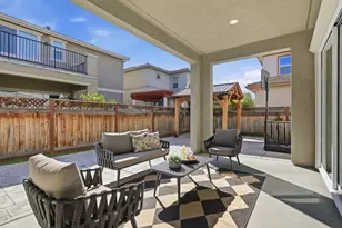 39441 Humpback Whale Rd, Newark, CA 94560 - Photo 50