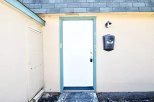 27785 Hummingbird Ct, Hayward, CA 94545 - Photo 24