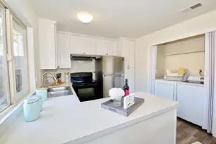 27785 Hummingbird Ct, Hayward, CA 94545 - Photo 8