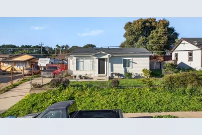 123 Prado St, Salinas, CA 93906 - Photo 2