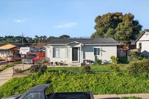 123 Prado St, Salinas, CA 93906 - Photo 2