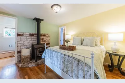 516 8th St, Pacific Grove, CA 93950 - Photo 20