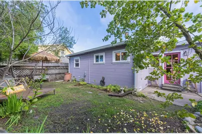 516 8th St, Pacific Grove, CA 93950 - Photo 18