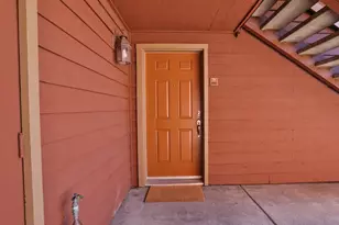 880 Catkin Ct, San Jose, CA 95128 - Photo 2