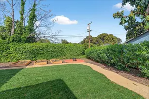 1312 Lubich Dr, Mountain View, CA 94040 - Photo 42