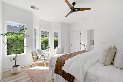 1333 Hoover St, Menlo Park, CA 94025 - Photo 12