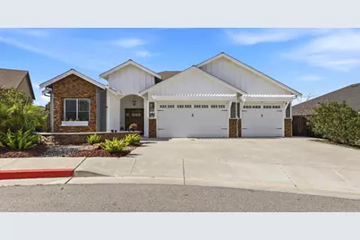 83 San Antonio St, San Juan Bautista, CA 95045 - Photo 2