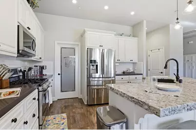 83 San Antonio St, San Juan Bautista, CA 95045 - Photo 12