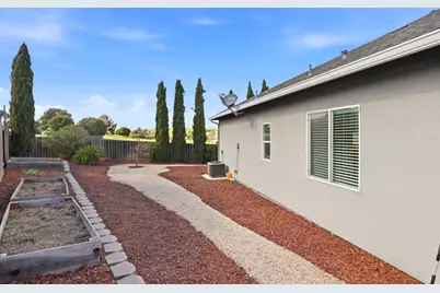 83 San Antonio St, San Juan Bautista, CA 95045 - Photo 36