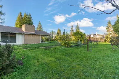393 Covington Rd, Los Altos, CA 94024 - Photo 34