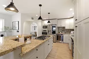 1440 Howard Ave, San Carlos, CA 94070 - Photo 14