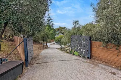 20550 Buena Monte Dr, San Jose, CA 95120 - Photo 2