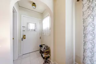 129 W Moltke St, Daly City, CA 94014 - Photo 6