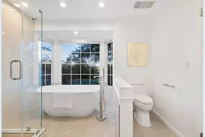 2260 Summit Dr, Hillsborough, CA 94010 - Photo 30