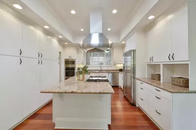 4 Mansion Ct 00721, Menlo Park, CA 94025 - Photo 10