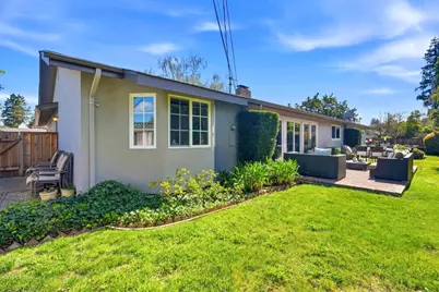 1474 Marlbarough Ave, Los Altos, CA 94024 - Photo 36