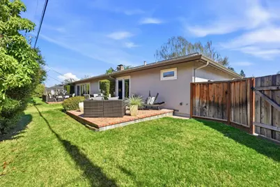 1474 Marlbarough Ave, Los Altos, CA 94024 - Photo 34