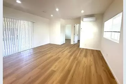 717 Ehrhorn Ave, Mountain View, CA 94041 - Photo 2