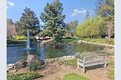 22 Bay Tree Ln 22, Los Altos, CA 94022 - Photo 34