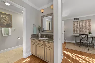 22 Bay Tree Ln 22, Los Altos, CA 94022 - Photo 22