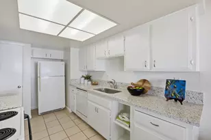 26 4th St 9, Los Altos, CA 94022 - Photo 10