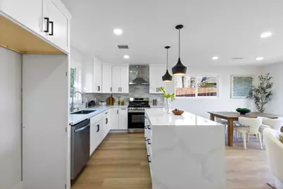 390 Valmy St, Milpitas, CA 95035 - Photo 8