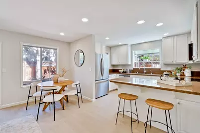 2112 Windrose Pl, Mountain View, CA 94043 - Photo 18