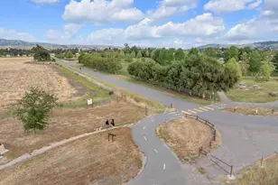 323 Blossom Hill Rd 3, San Jose, CA 95123 - Photo 32