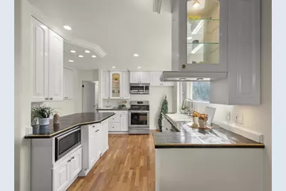 3393 Kathleen St, San Jose, CA 95124 - Photo 8