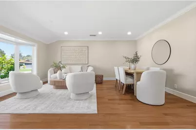 1010 Springfield Dr, Campbell, CA 95008 - Photo 4