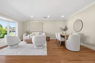 1010 Springfield Dr, Campbell, CA 95008 - Photo 4