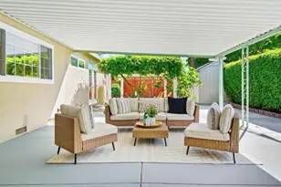 1010 Springfield Dr, Campbell, CA 95008 - Photo 38