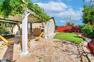 1010 Springfield Dr, Campbell, CA 95008 - Photo 42