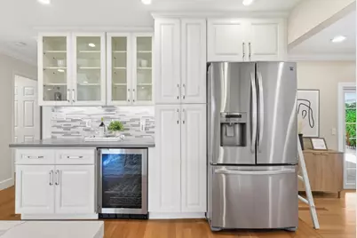 1010 Springfield Dr, Campbell, CA 95008 - Photo 12