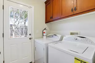 6964 Polvadero Dr, San Jose, CA 95119 - Photo 28