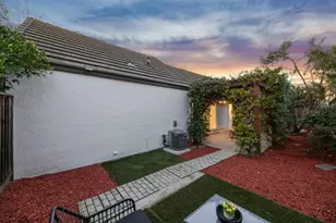 1522 Fujiko Dr, San Jose, CA 95131 - Photo 8