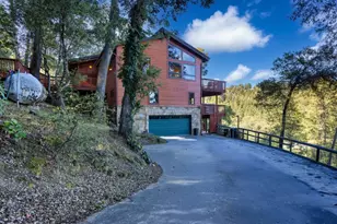 22125 Miller Ridge Rd, Los Gatos, CA 95033 - Photo 2